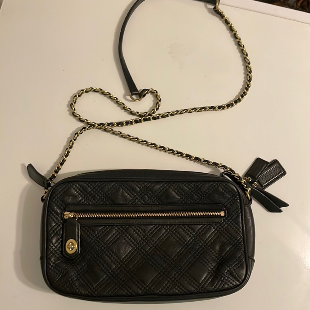 COACH HANDBAG